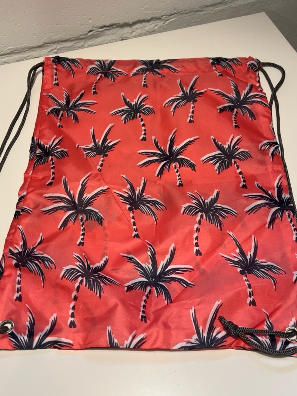 Salt Life drawstring backpack - Picture 2 of 4